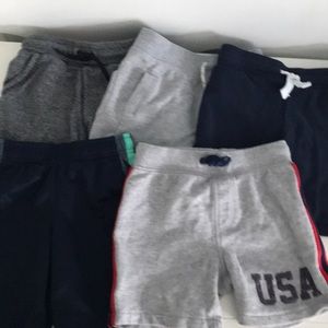 5 pair of boys shorts size 3 to 4T